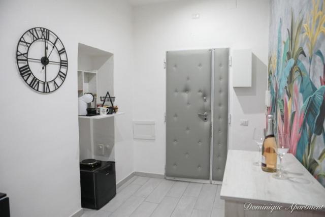 Apartment Dominique Бари Екстериор снимка